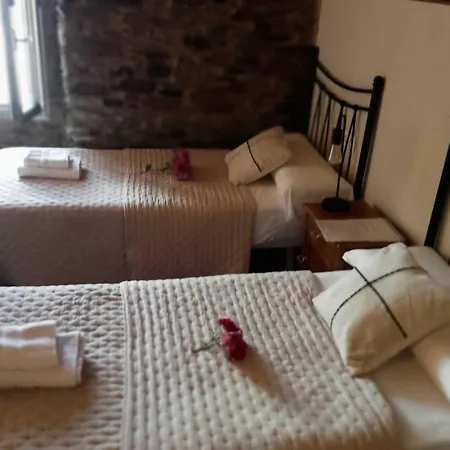Homestay A Casa Do Lajueiro Arzua