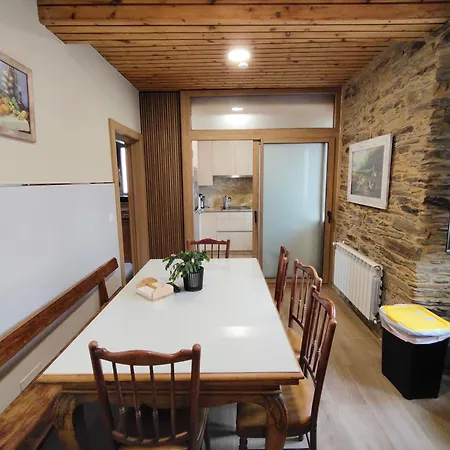 A Casa Do Lajueiro منزل للإقامة Arzúa