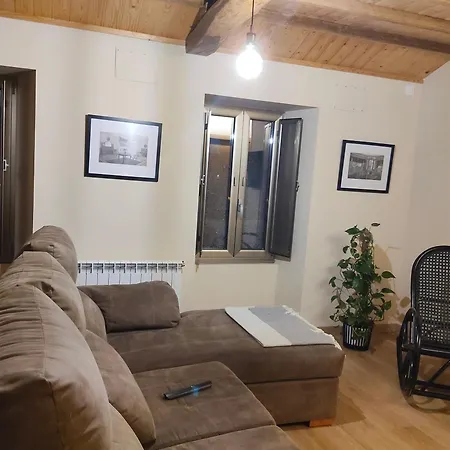 A Casa Do Lajueiro منزل للإقامة Arzúa